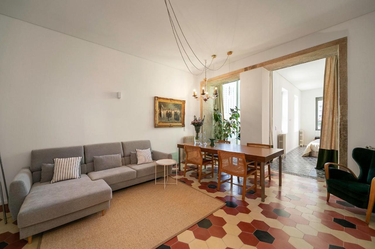 Palacio Fenizia - Bonfim 191 By Lovelystay Πόρτο Εξωτερικό φωτογραφία