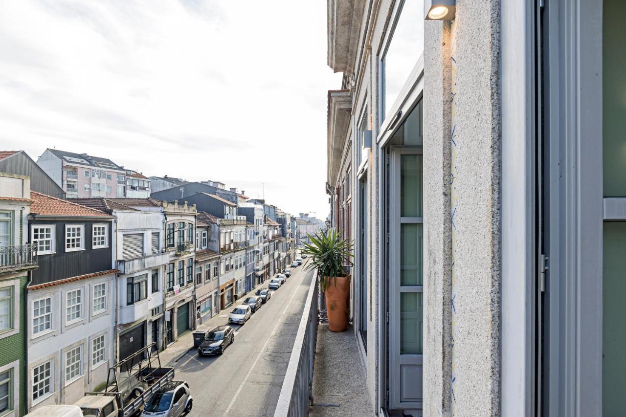 Palacio Fenizia - Bonfim 191 By Lovelystay Πόρτο Εξωτερικό φωτογραφία